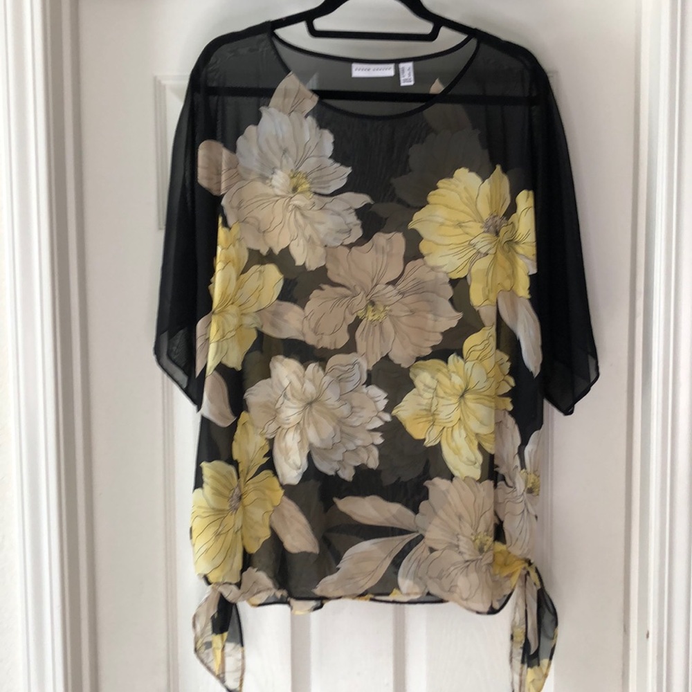 Susan Graver Black/Yellow Flowers Blouse - Size L
